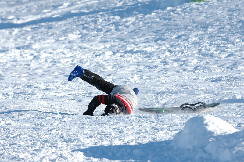 snow 029.jpg - Erik took a tumble!